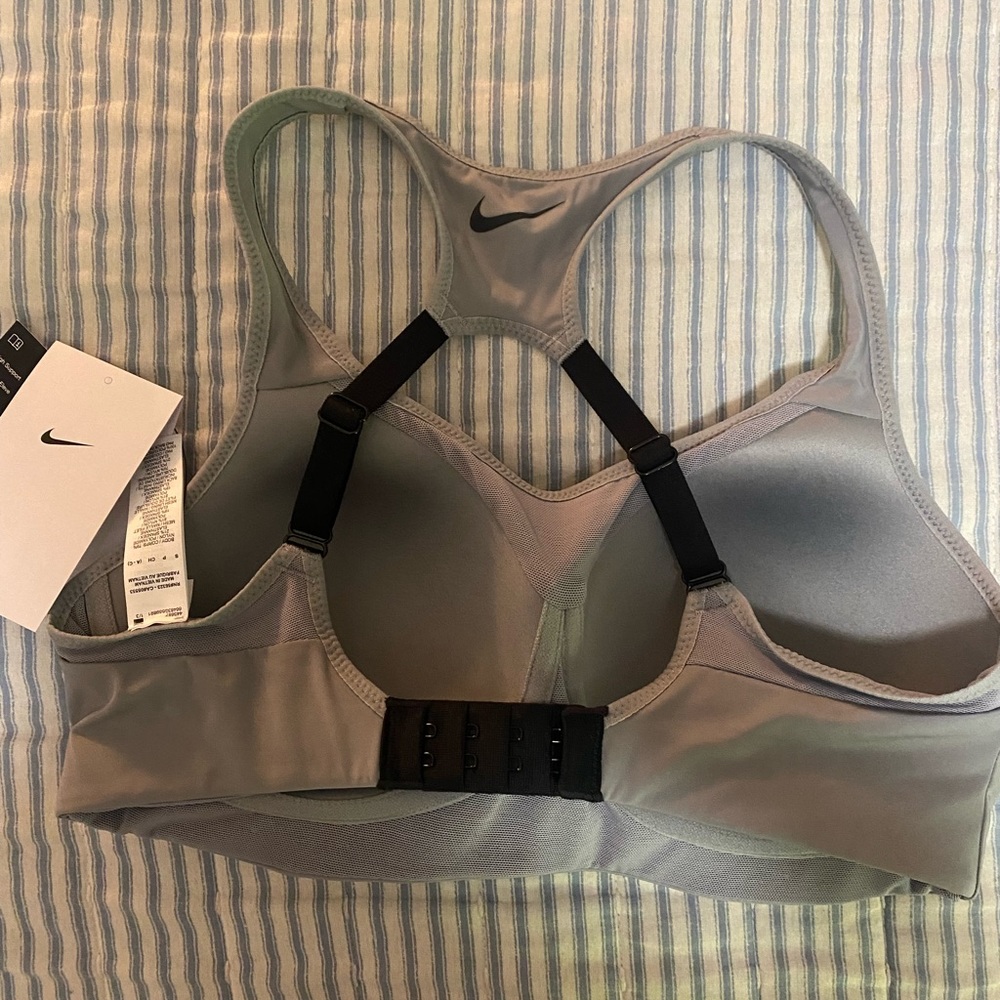 Nike bra